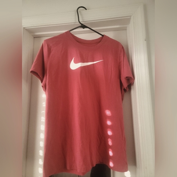 Nike Tops - Nike Tee Red size XL